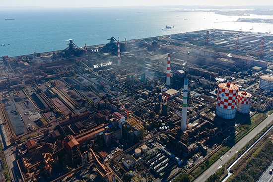 JFEスチールの東日本製鉄所 京浜地区<br><span class="fontSizeS">(写真:古城 渡/アフロ)</span>