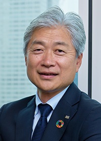 小西 康弘(こにし・やすひろ)