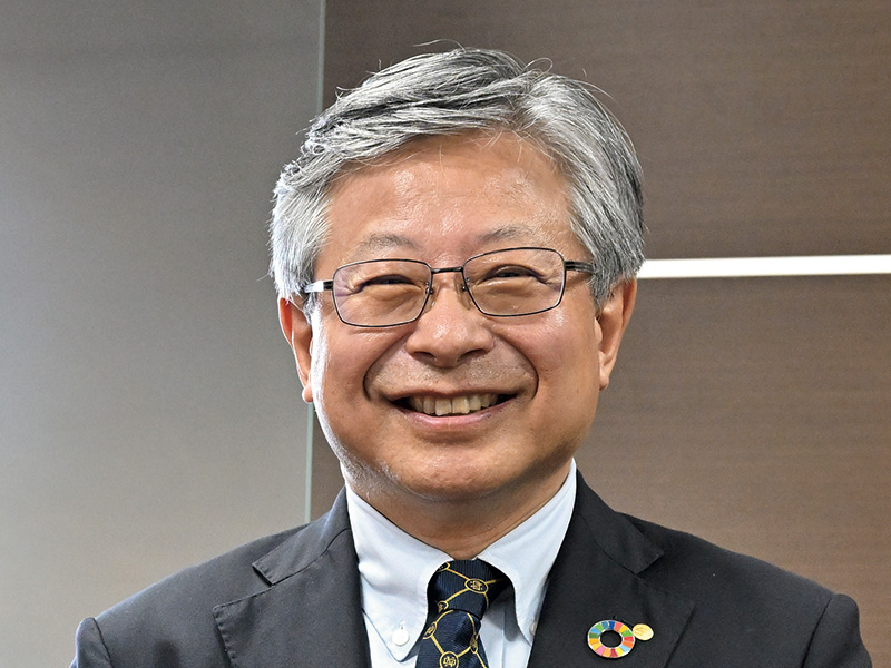 オークネット・藤崎慎一郎社長「二次流通を支援、循環型社会を オークネット・藤崎慎一郎社長「二次流通を支援、循環型社会を