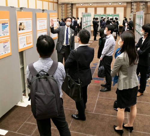The first Kirin Holdings technical research exhibition, held Oct. 6, 2020