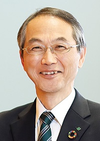 川田 辰己(かわた・たつみ)