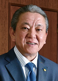 井上 綱隆(いのうえ・つなたか)