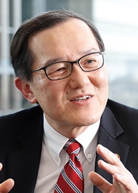 小林 真(こばやし・まこと)