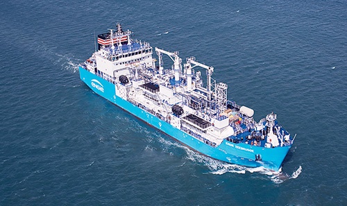 2017年にサービスを始めた日本郵船のLNG燃料供給船