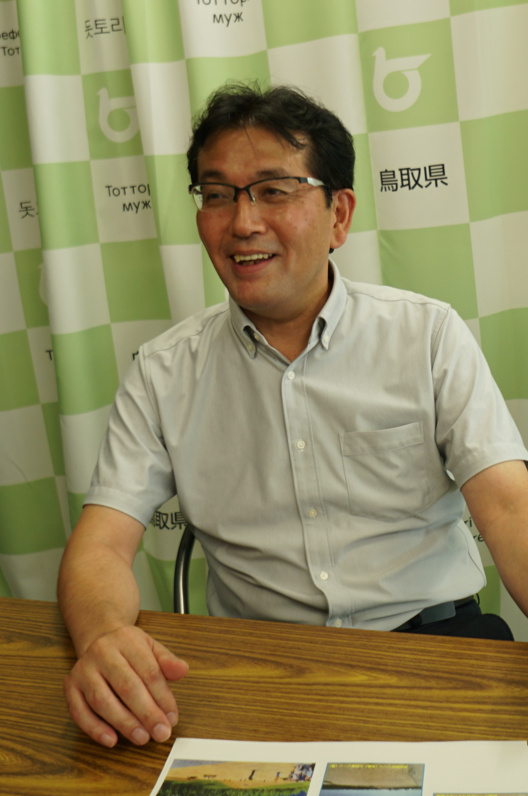 池田 遥邨、砂丘、大判、額装用・画版、日本製・新品額 額装付、状態良好 池田 遥邨、砂丘、大判、額装用・画版、日本製・新品額 額装付、状態