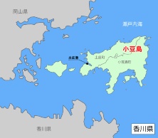 （写真1・図1）小豆島の玄関港となる土庄港は、高松港や新岡山港などと結ぶフェリーや高速艇によって、35分から1時間で本土と行き来できる（撮影：元田 光一）