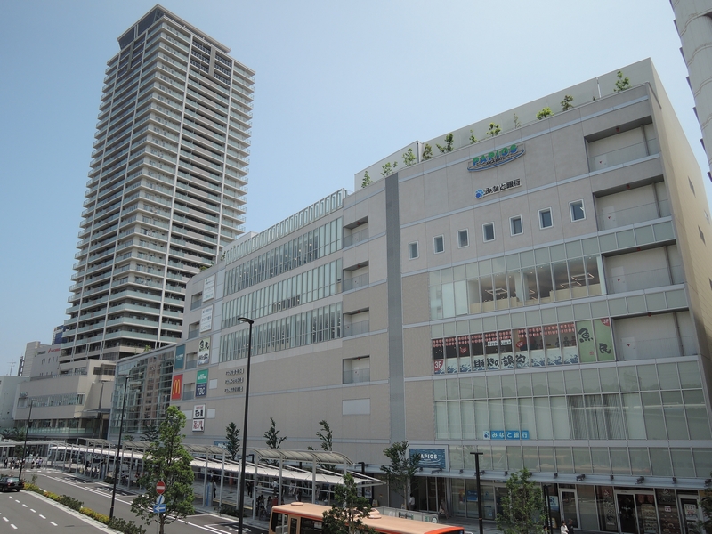 図書館と大型書店が同居 本のまち 明石のシンボル施設に 新 公民連携最前線 Pppまちづくり