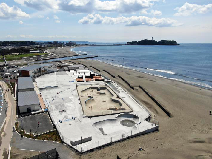 スケートパークのある海浜公園がリニューアルオープン、藤沢市