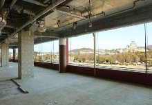 調査対象となる西棟4階の利活用区画(元レストラン)(写真:姫路市)