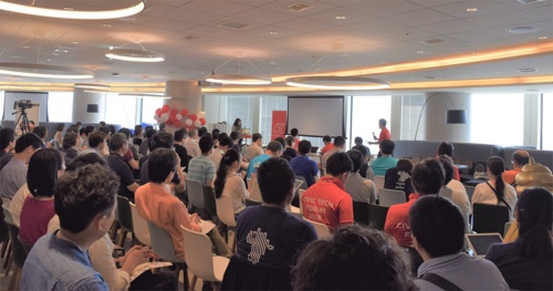 会場となったグーグルの日本法人本社オフィス（東京都港区）には参加者約230人が詰めかけた（写真：この記事すべて柏崎 吉一）