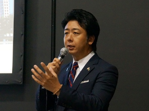 福岡市長が語る 人生100年時代の新戦略 福岡100 新 公民連携最前線 Pppまちづくり 福岡市長が語る 人生100年時代の新戦略 福岡100 新 公民連携最前線 Pppまちづくり