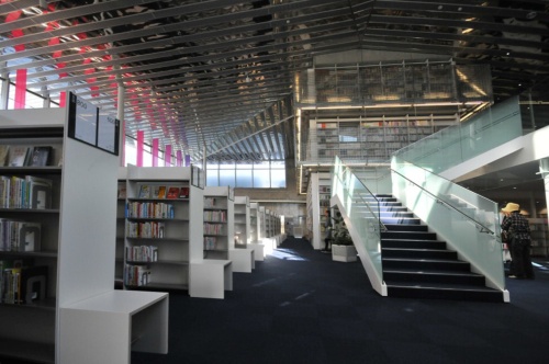 交流拠点としての図書館を整備 野々市市 新 公民連携最前線 Pppまちづくり