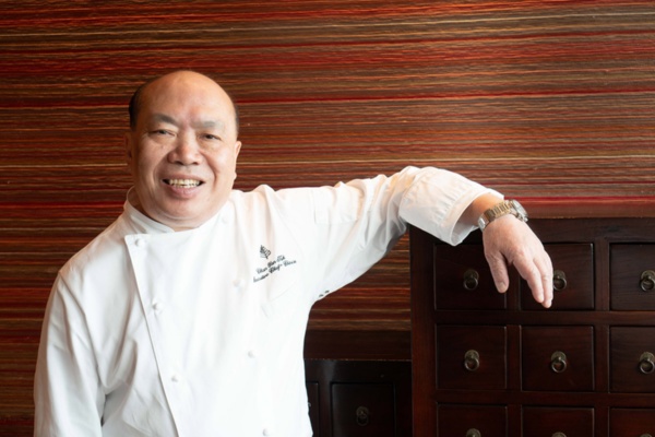 食材の品質へのこだわりで知られるフォーシーズンズ香港「龍景軒」の陳恩徳総料理長