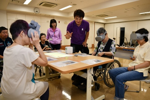 高齢者の眠っていた能力をvr旅行で引き出す Beyond Health ビヨンドヘルス
