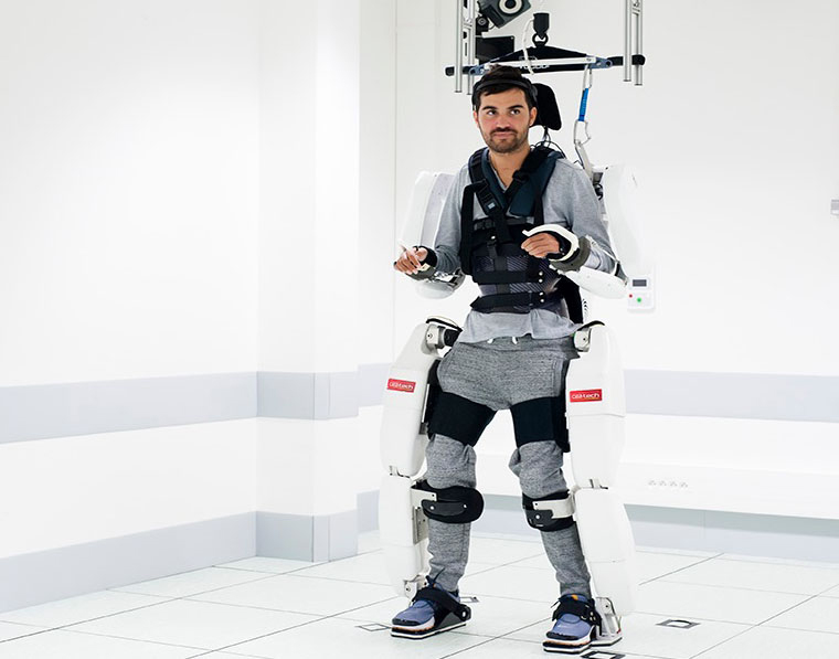 脳波で操作する外骨格型スーツの実験に成功｜Beyond Health｜ビヨンド