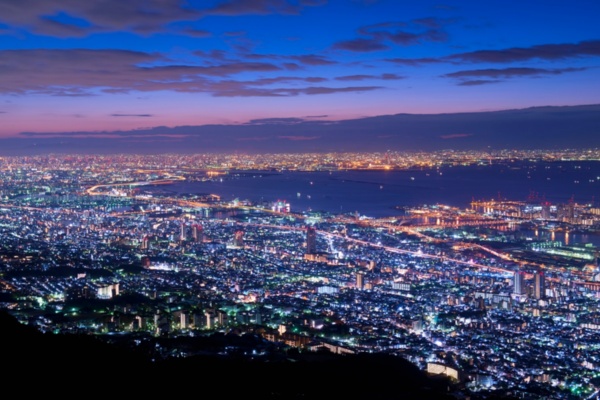 神戸の夜景（写真：山口博之/アフロ）