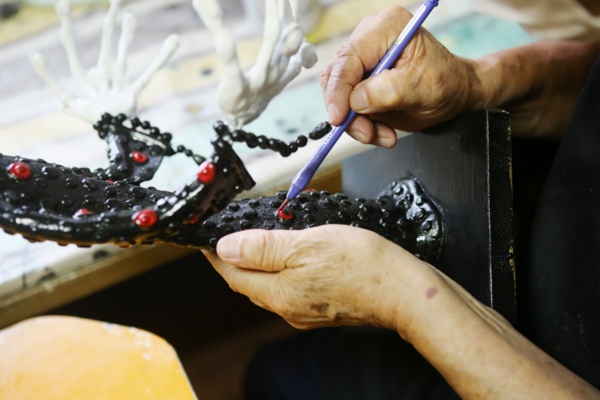 Vol 11 孤独なおじいちゃん芸術家の自宅になぜ人が訪れるのか 3ページ目 ひとまち結び Vol 11 孤独なおじいちゃん芸術家の自宅になぜ人が訪れるのか 3ページ目 ひとまち結び