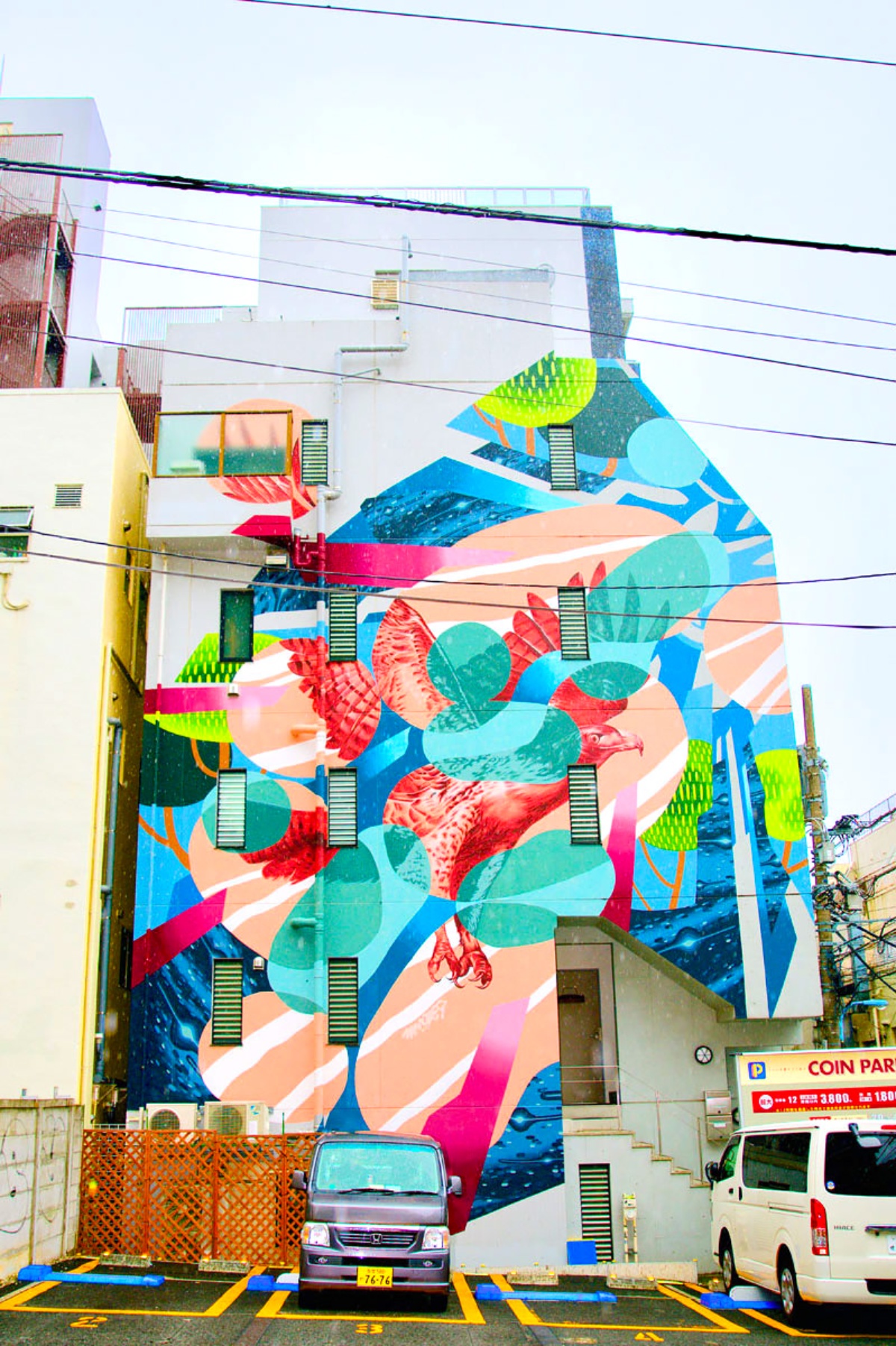 まちに広がるアート 前編 高円寺や六本木 ぶらぶら歩きで壁画や茶室を堪能 ひとまち結び まちに広がるアート 前編 高円寺や六本木 ぶらぶら歩きで壁画や茶室を堪能 ひとまち結び