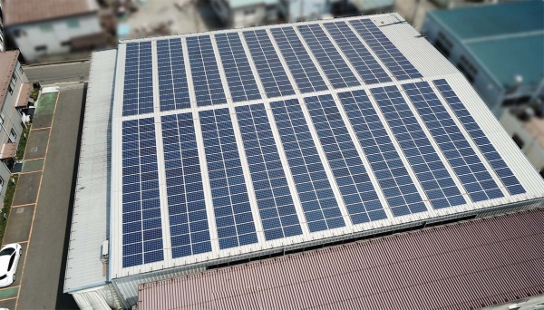 太陽光発電と蓄電池で効率的に自家消費 Yamabishi海老名工場 神奈川県海老名市 ひとまち結び 太陽光発電と蓄電池で効率的に自家消費 Yamabishi海老名工場 神奈川県海老名市 ひとまち結び