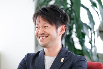 スペックホルダー代表取締役社長の大野泰敬氏(写真:小口正貴)
