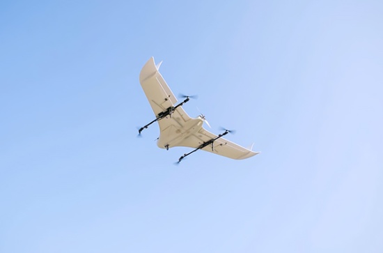 実証実験で使われたe-VTOL(電動垂直離着陸機)