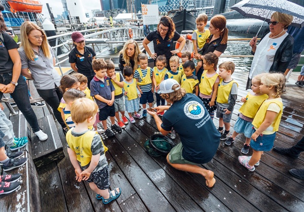 Seabin財団では、子どもたちが海洋ごみの問題と解決策について学ぶプログラムなど幅広いEducation Programを行っている（写真提供：Seabin Project）