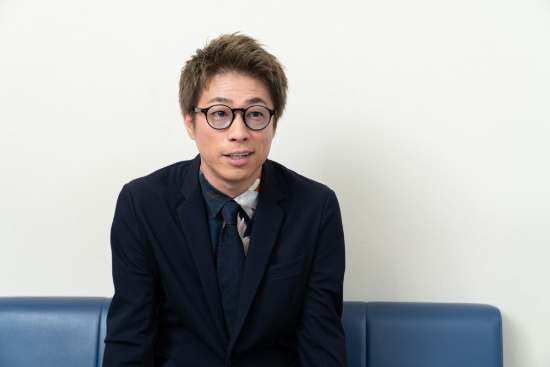 (写真:吉成大輔)