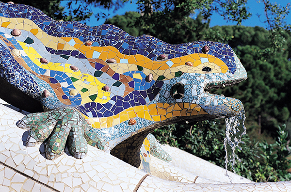 ガウディはSDGsの先駆者だった？ 建築に活用した自然エネルギー (2