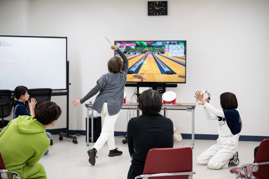 eスポーツがシニア世代のフレイル予防に 実証実験で見えてきた可能性 | 未来コトハジメ