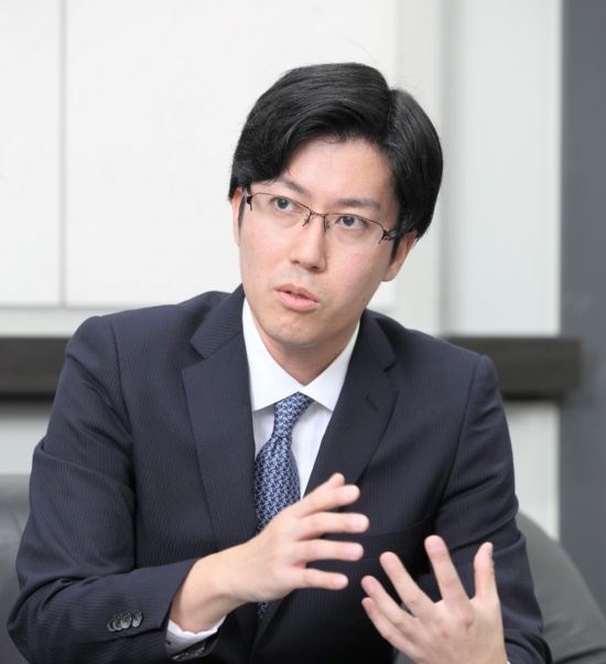 AMI代表取締役CEOの小川晋平氏。熊本大学医学部を卒業した現役医師で、今も循環器内科医として定期的に臨床現場に立っている（出所：AMI、以下同）