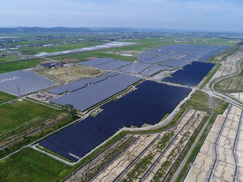 太陽光発電架台