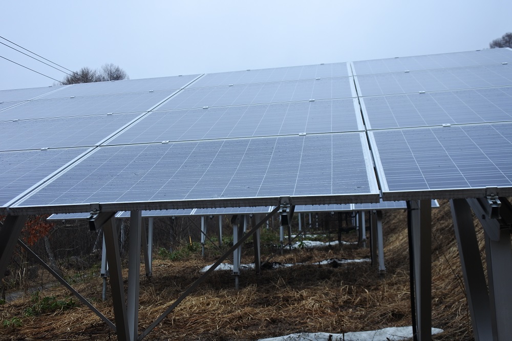 昨年に続き「令和4年の大雪」も太陽光に爪痕、滋賀や群馬で倒壊