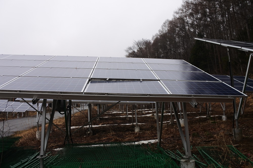 昨年に続き「令和4年の大雪」も太陽光に爪痕、滋賀や群馬で倒壊