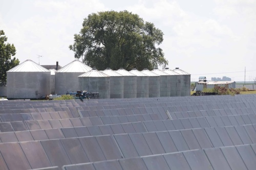 図1●ファースト・ソーラーとナショナル・グリッド・リニューアブルズがパートナーシップを組んだ200MWのメガソーラー（出所：National Grid Renewables）