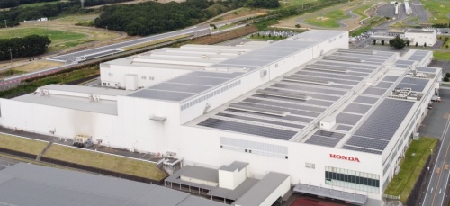図7●メガソーラーと大規模蓄電池を導入するホンダ熊本製作所