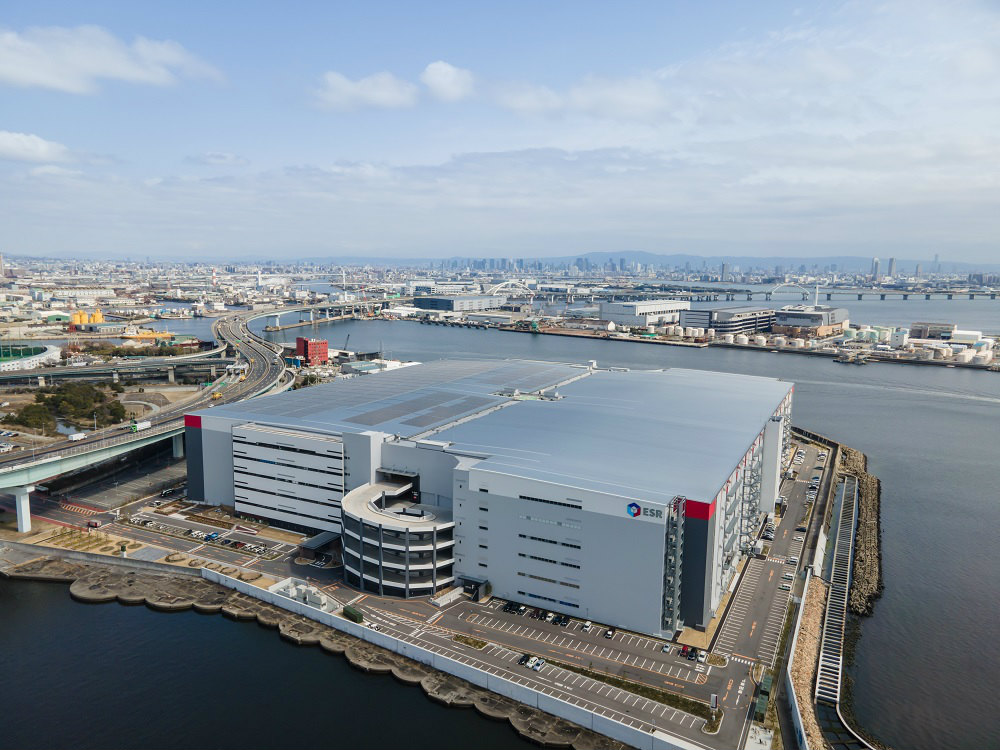 尼崎にアジア最大の物流施設、屋根上にメガソーラー - 特集 - メガ