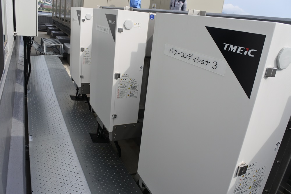 TMEIC長崎事業所に見る「再エネ＋スマート化」、新型パワコンを導入