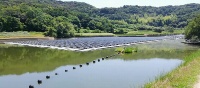 太陽光パネル出力525.6kWの蛭田池太陽光発電所 