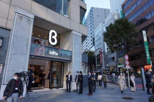 2021年11月にオープンしたb8ta渋谷店（写真：菊池 隆裕。以下、特記ないものは同）