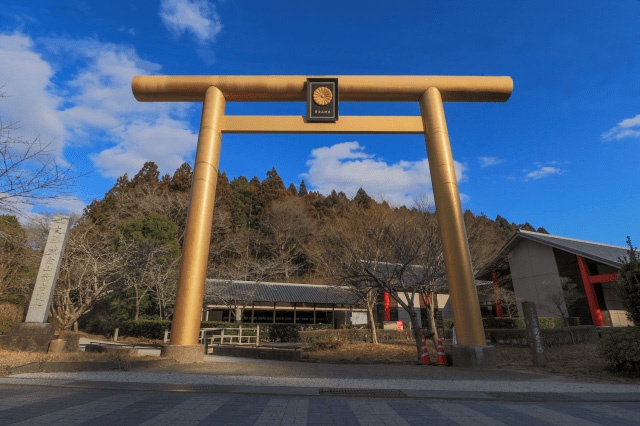 日本初の産金地である涌谷町の「黄金山産金遺跡」黄金山神社の鳥居