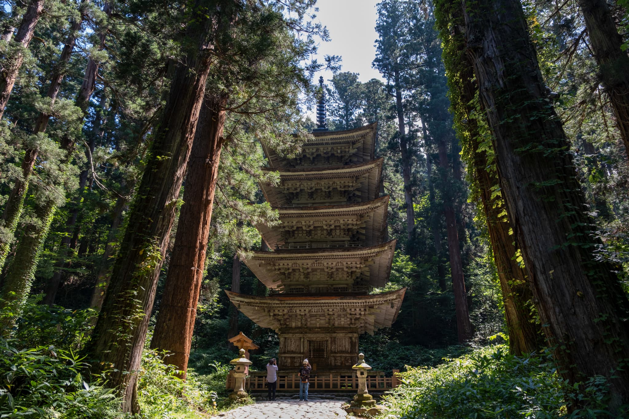 生まれ変わり」を体現する出羽三山 | 一歩先への道しるべ ビズボヤージュ