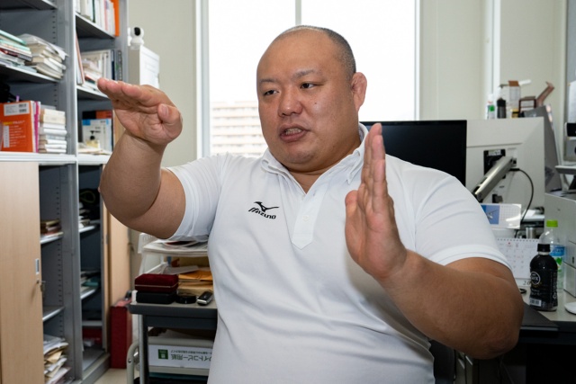 「一番大切なのは、データ解析を基に戦略を考えること」と石井氏は語る
