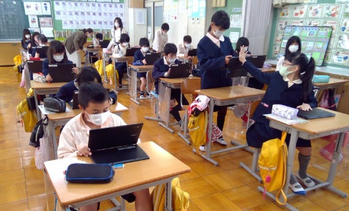 Gigaスクール対談 奈良県 小崎氏 つくば市 中村氏 前編 授業で使う端末はどのosでもよい 学びで何を達成するかの議論が重要 教育とict Online Gigaスクール対談 奈良県 小崎氏 つくば市 中村氏 前編 授業で使う端末はどのosでもよい 学びで何を達成するかの議論が重要 教育とict Online