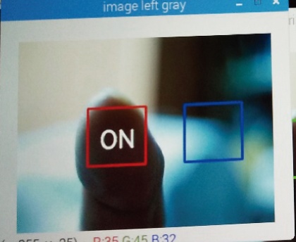 図3　指がボタンを押したジェスチャーを識別し、「ON」の表示に成功